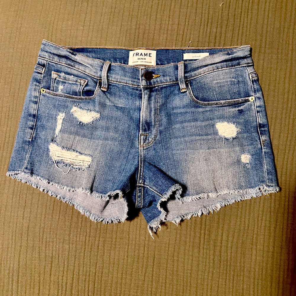 FRAME Le Cutoff Shorts